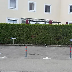 4* Hotel Maxhotel